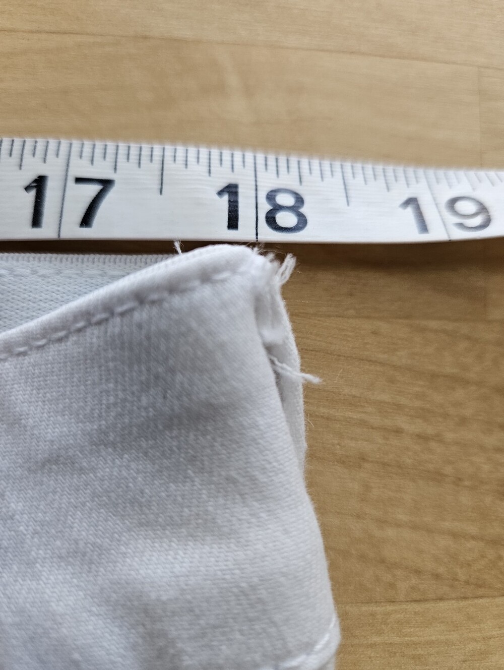 Democracy Ab Solution Womens White Cropped Jeans Sz 16p Stretch Coastal Classic - Picture 9 of 13